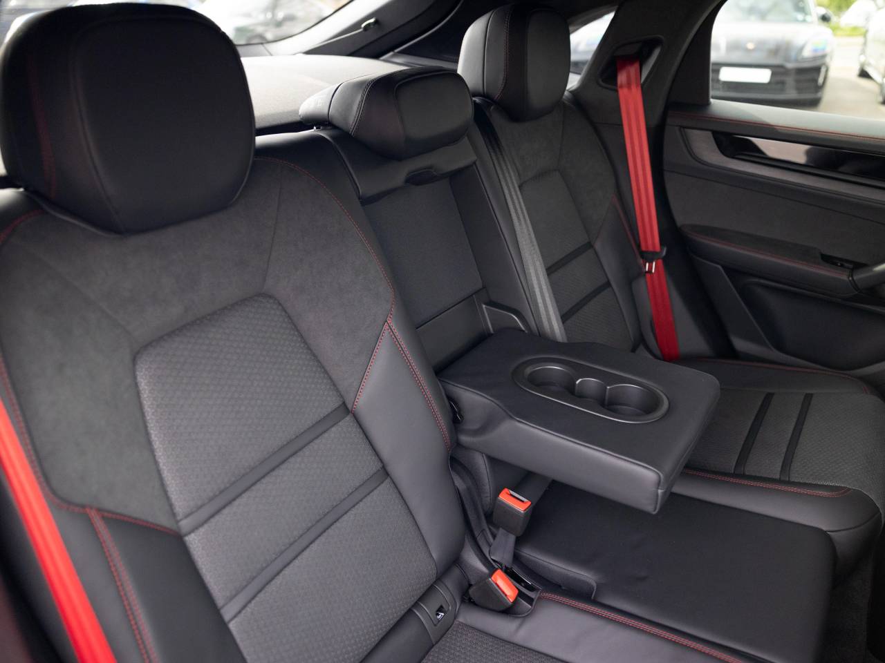 Cayenne GTS (6) image 78