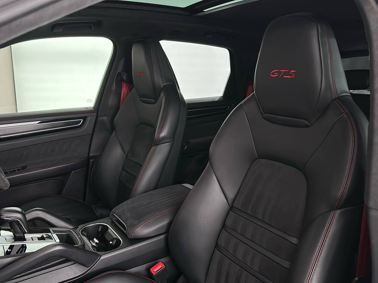 Cayenne GTS TIPTRONIC (20) image 26