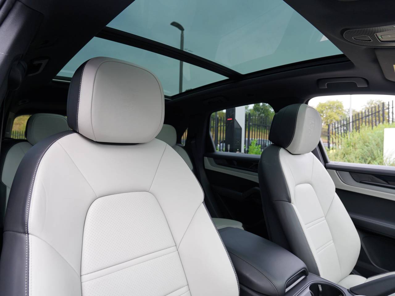 Cayenne V6 (91) image 11