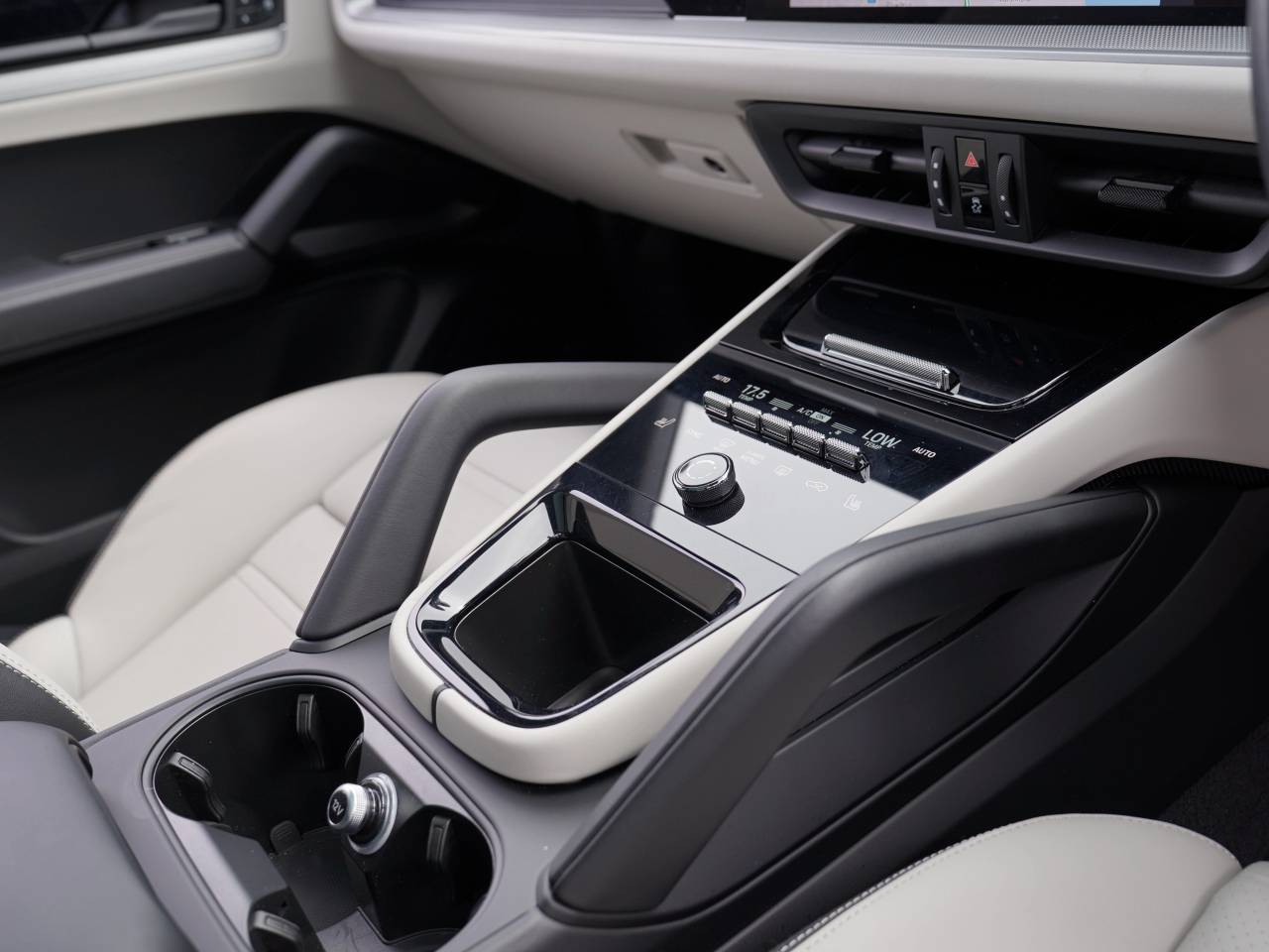 Cayenne V6 (91) image 12