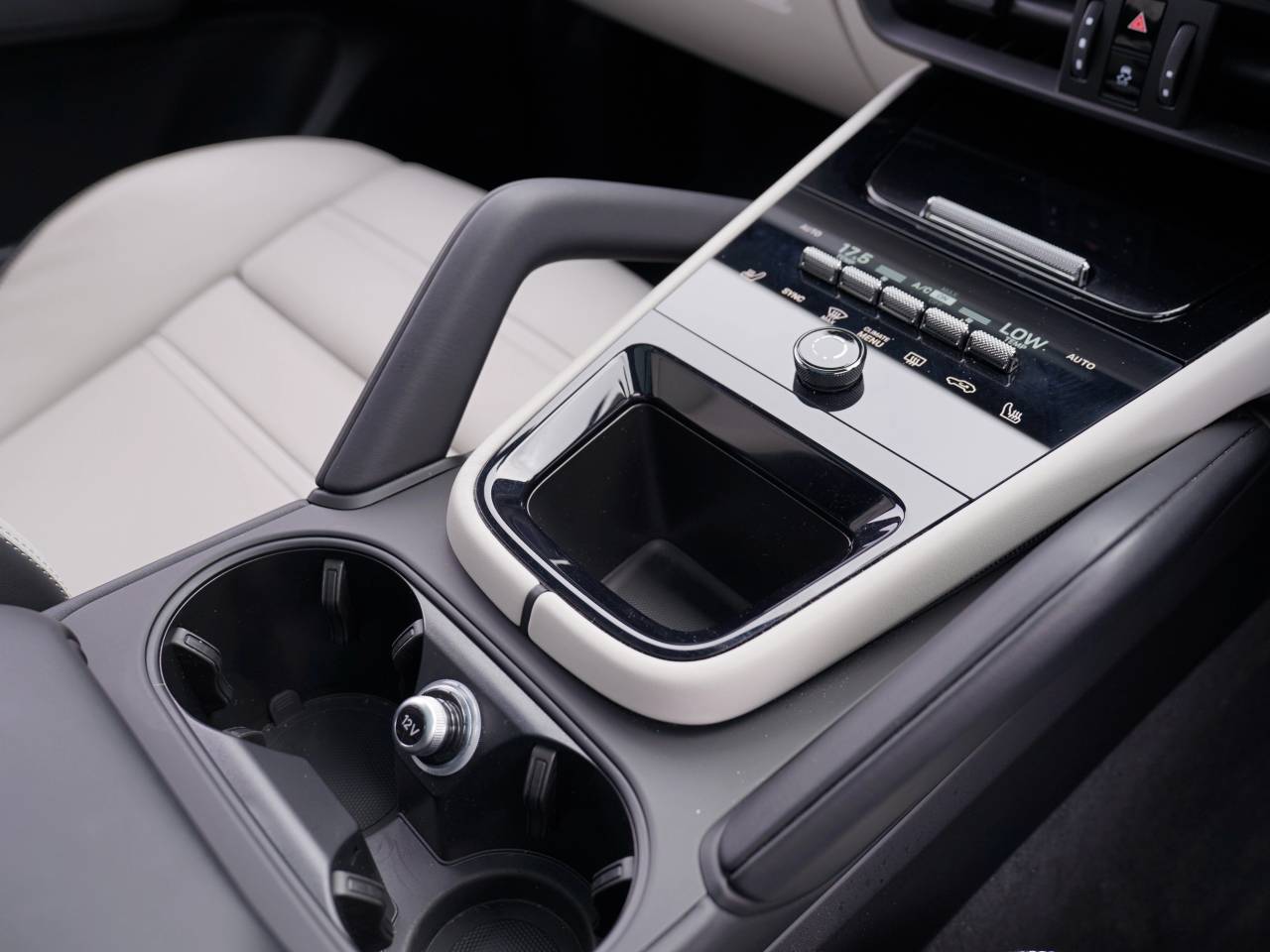 Cayenne V6 (91) image 39