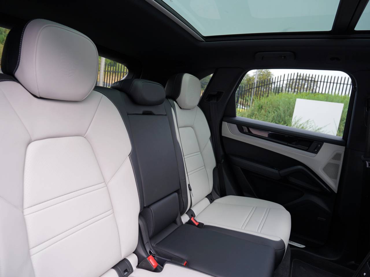 Cayenne V6 (91) image 18