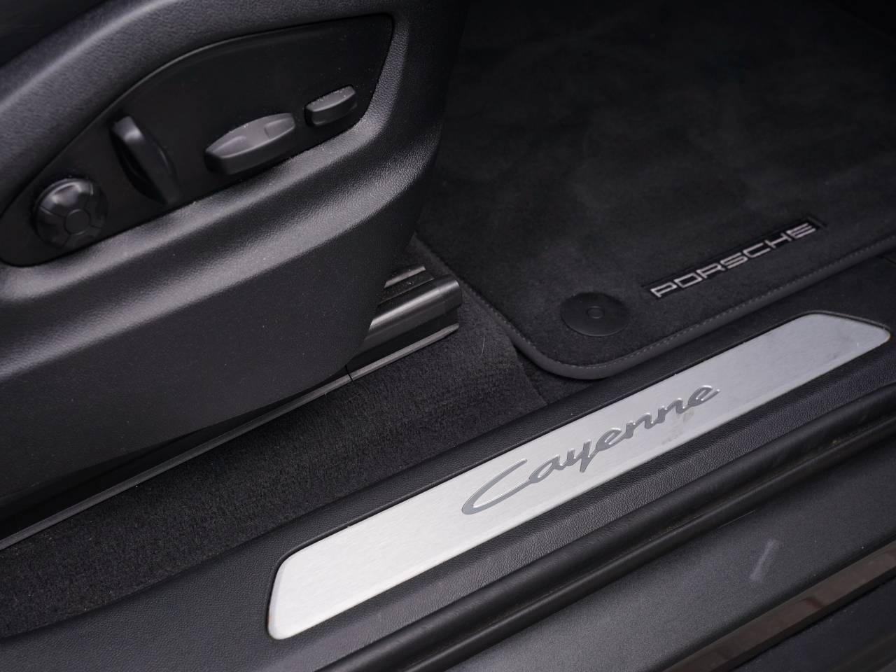Cayenne V6 (91) image 22