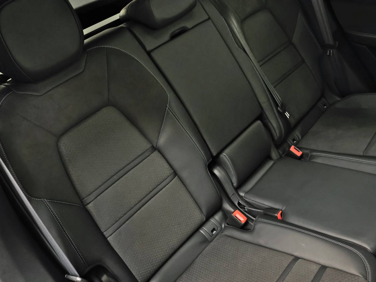 Cayenne GTS (4) image 23