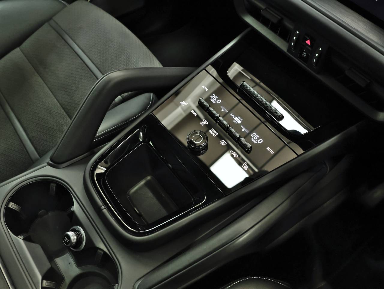 Cayenne GTS (4) image 19