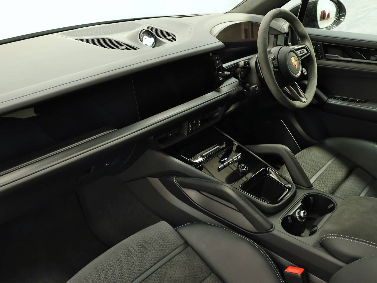 Cayenne GTS (4) image 05