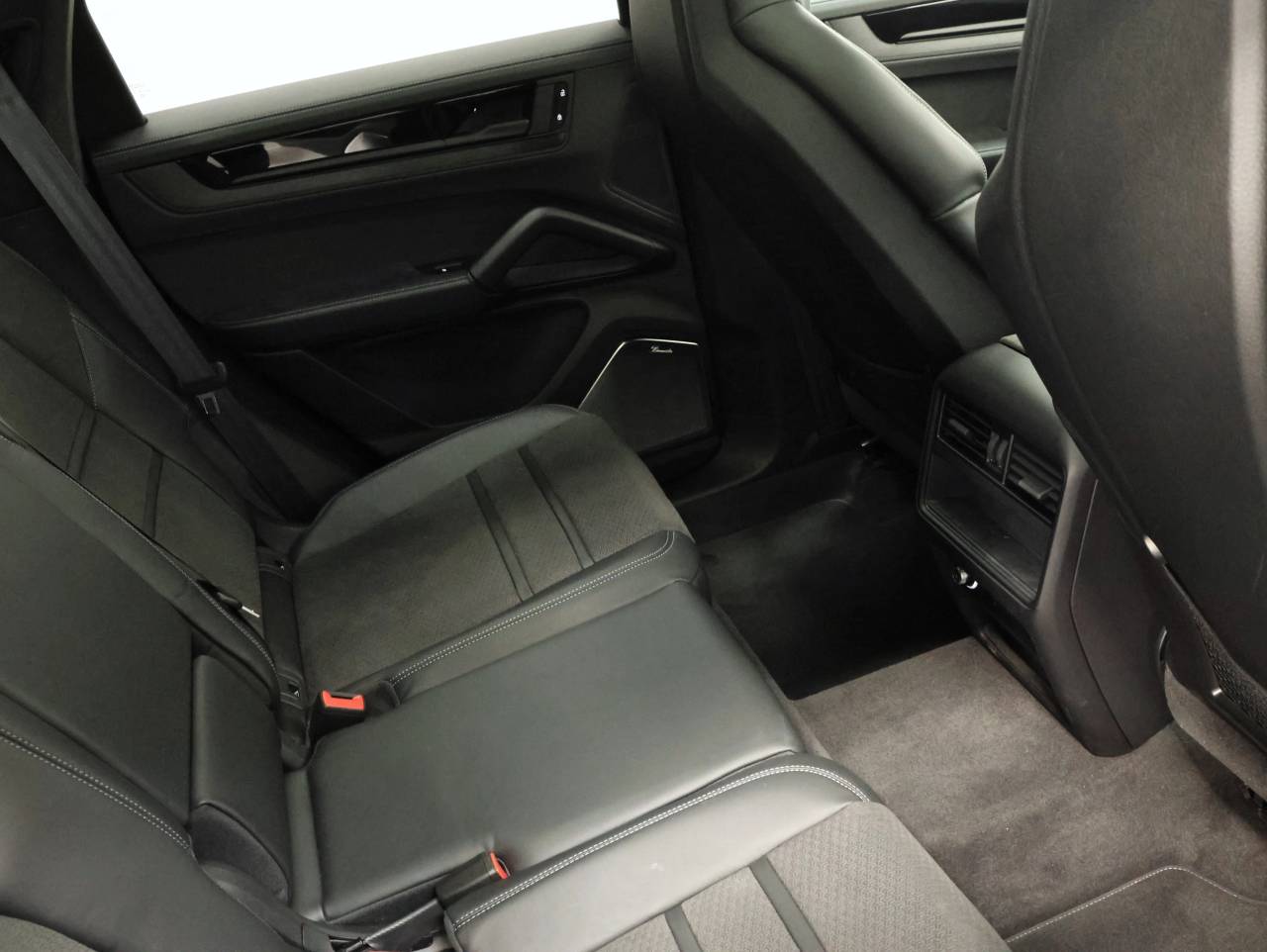 Cayenne GTS (4) image 22