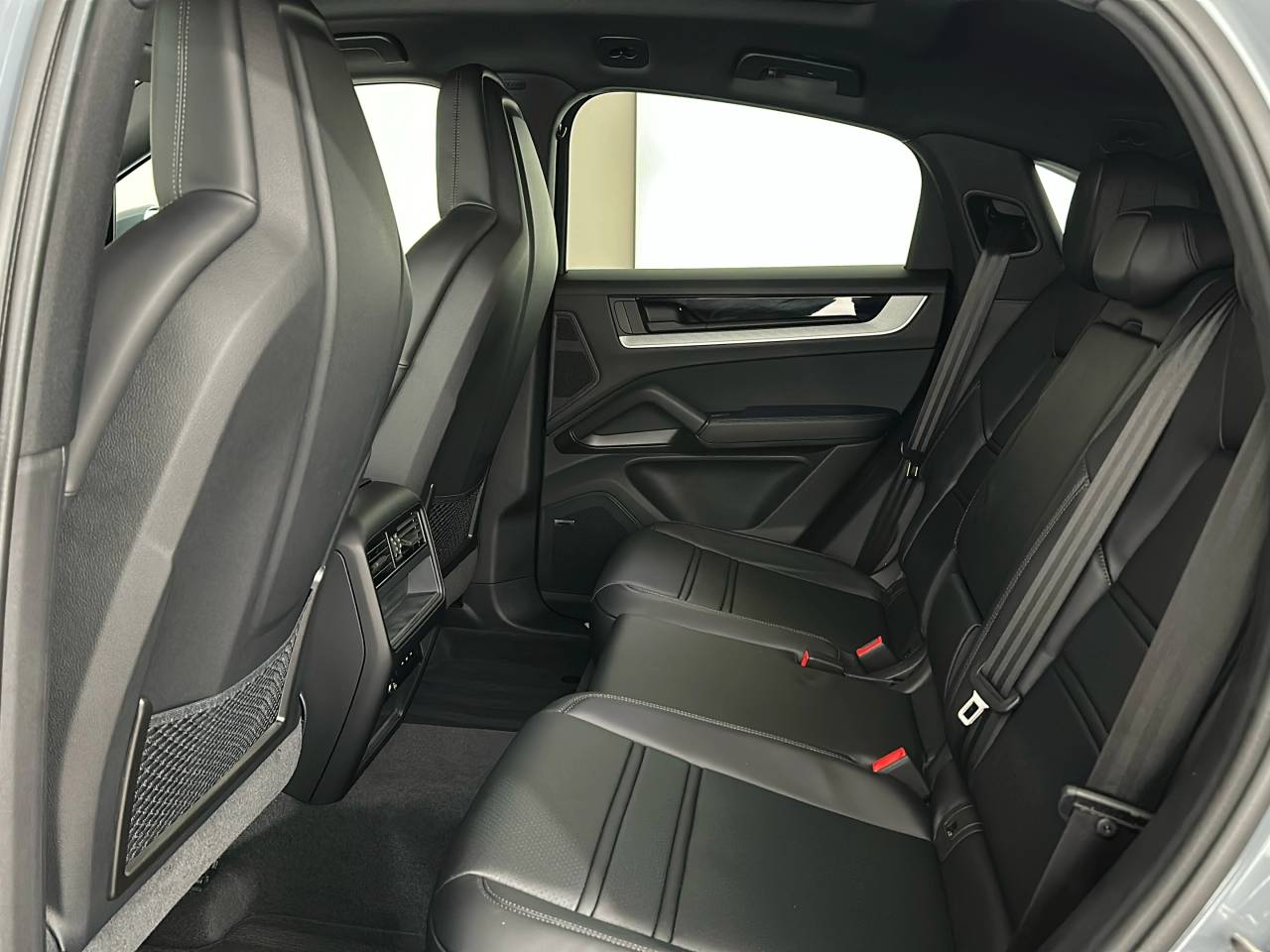 Cayenne V6 (85) image 29