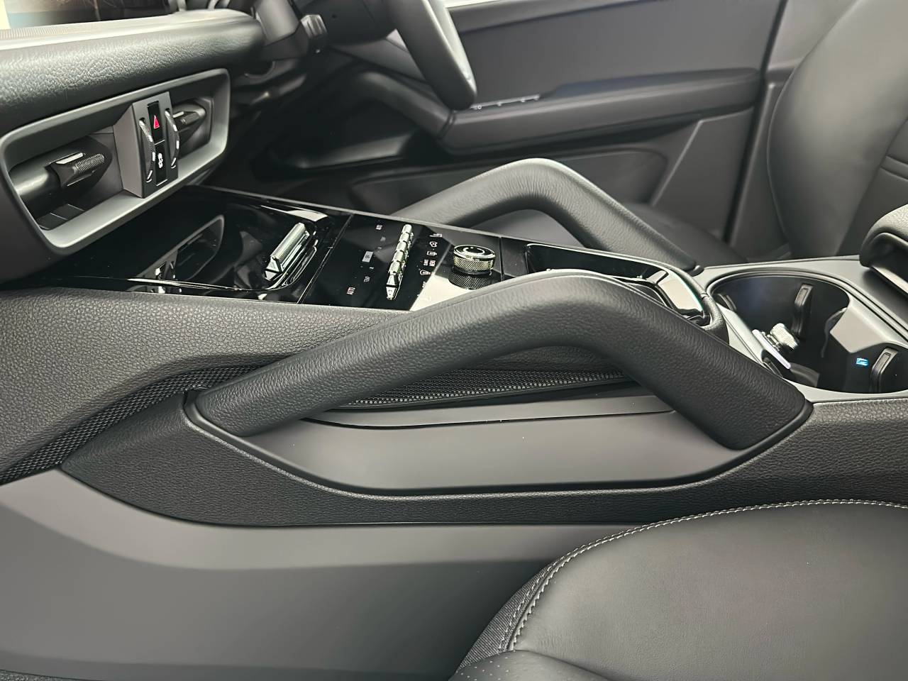 Cayenne V6 (85) image 18