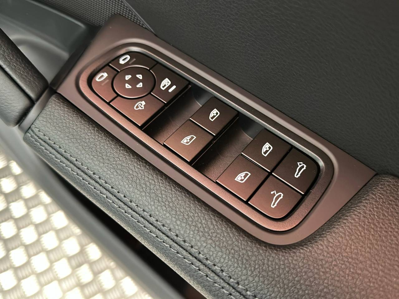 Cayenne V6 (85) image 30