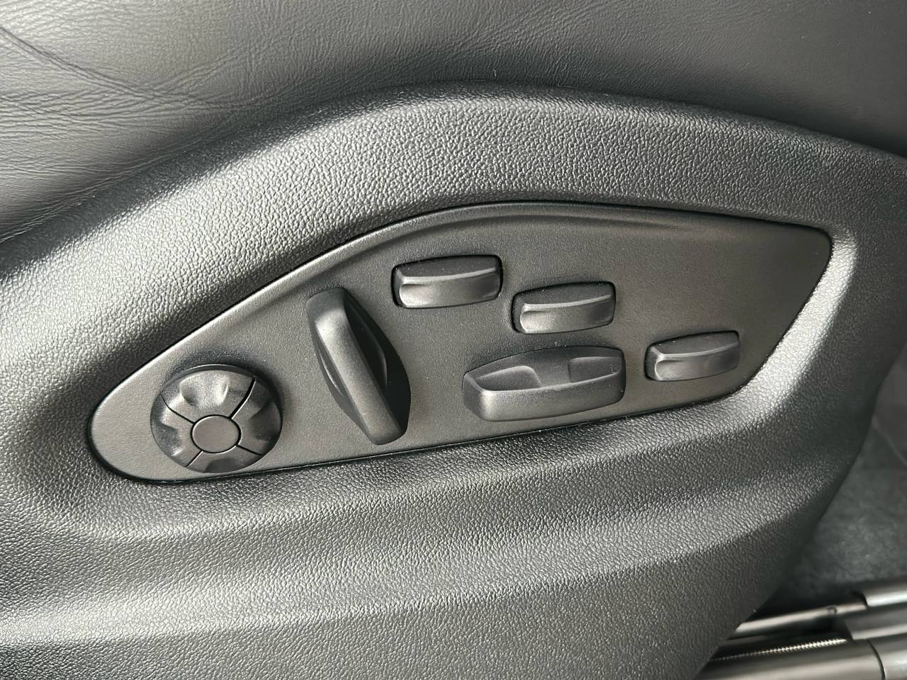 Cayenne GTS (5) image 16