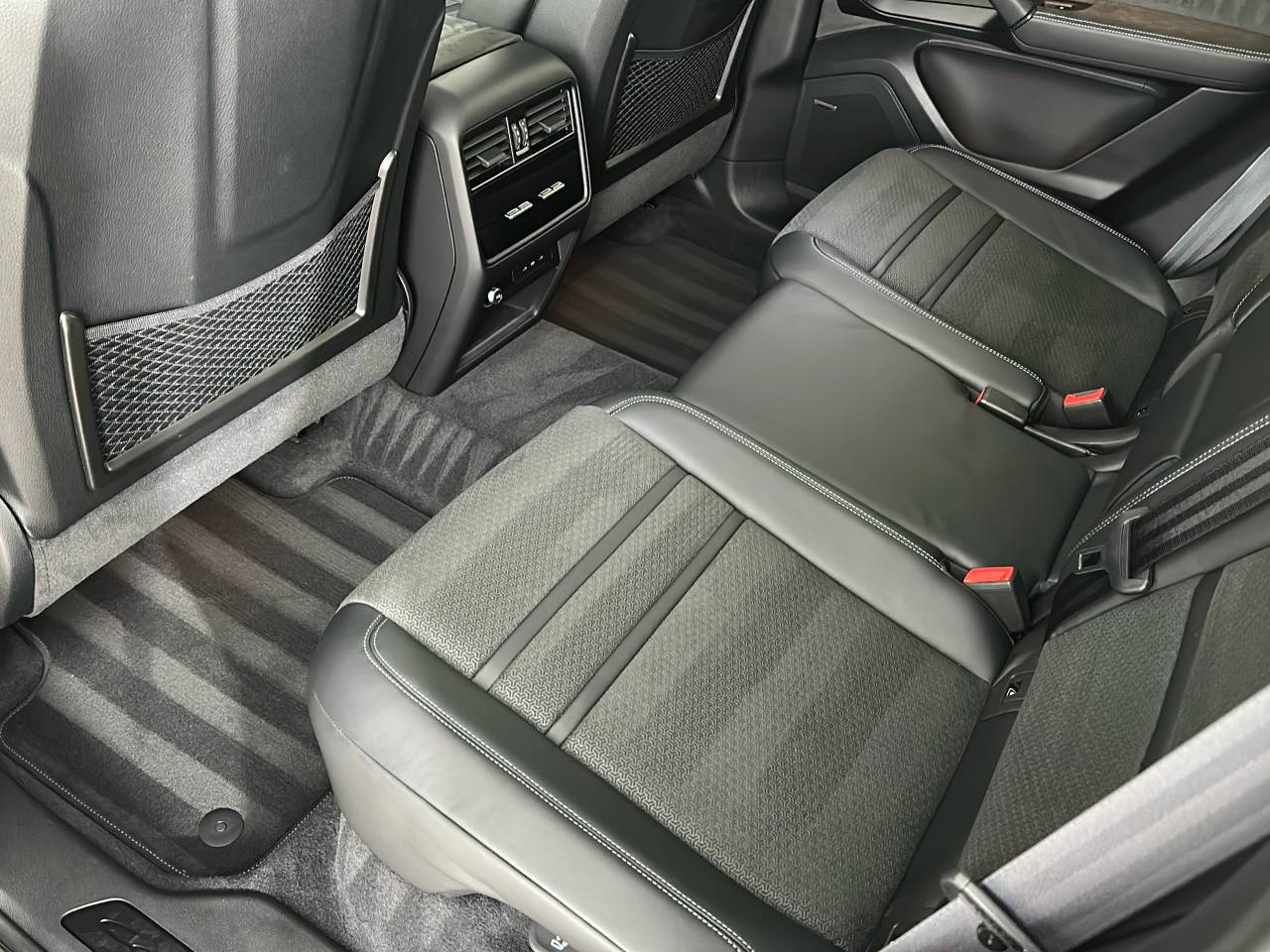 Cayenne GTS (5) image 10