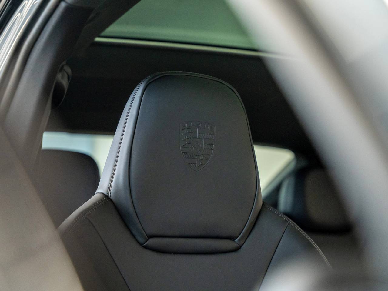 Cayenne (21) image 35