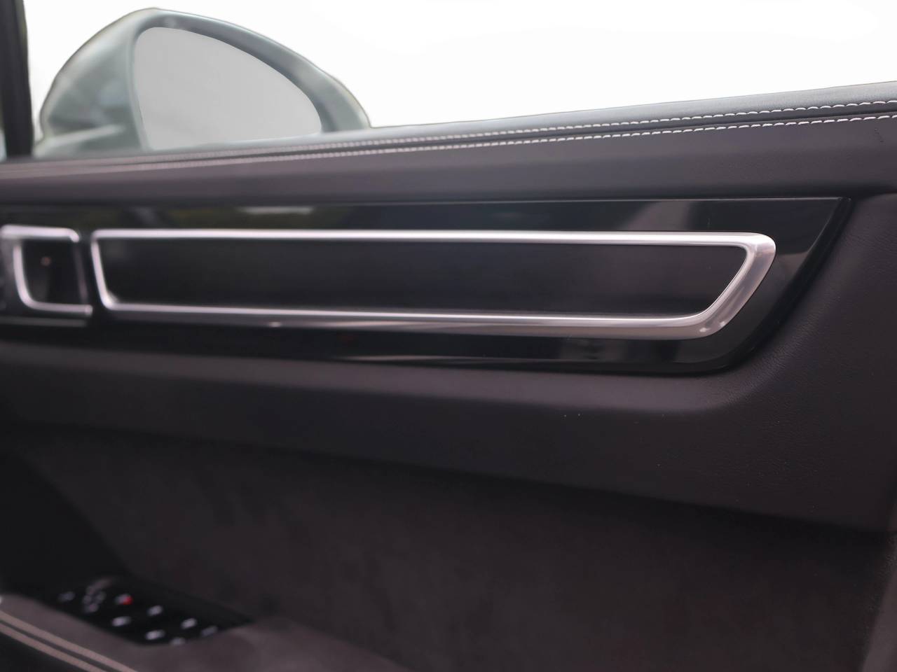 Cayenne GTS TIPTRONIC (12) image 28