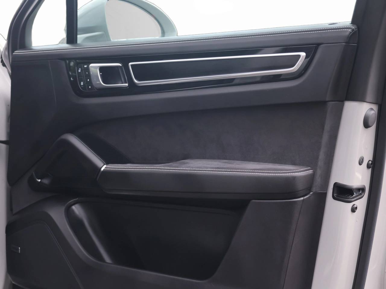 Cayenne GTS TIPTRONIC (12) image 27