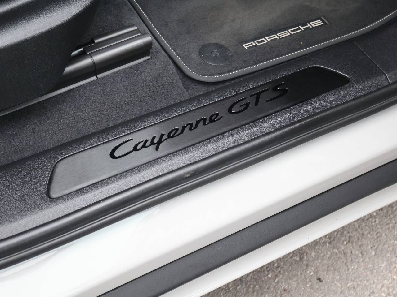 Cayenne GTS TIPTRONIC (12) image 31