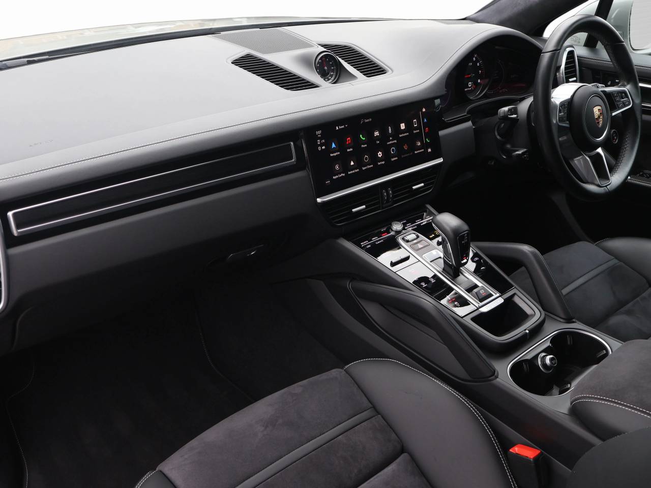 Cayenne GTS TIPTRONIC (12) image 04