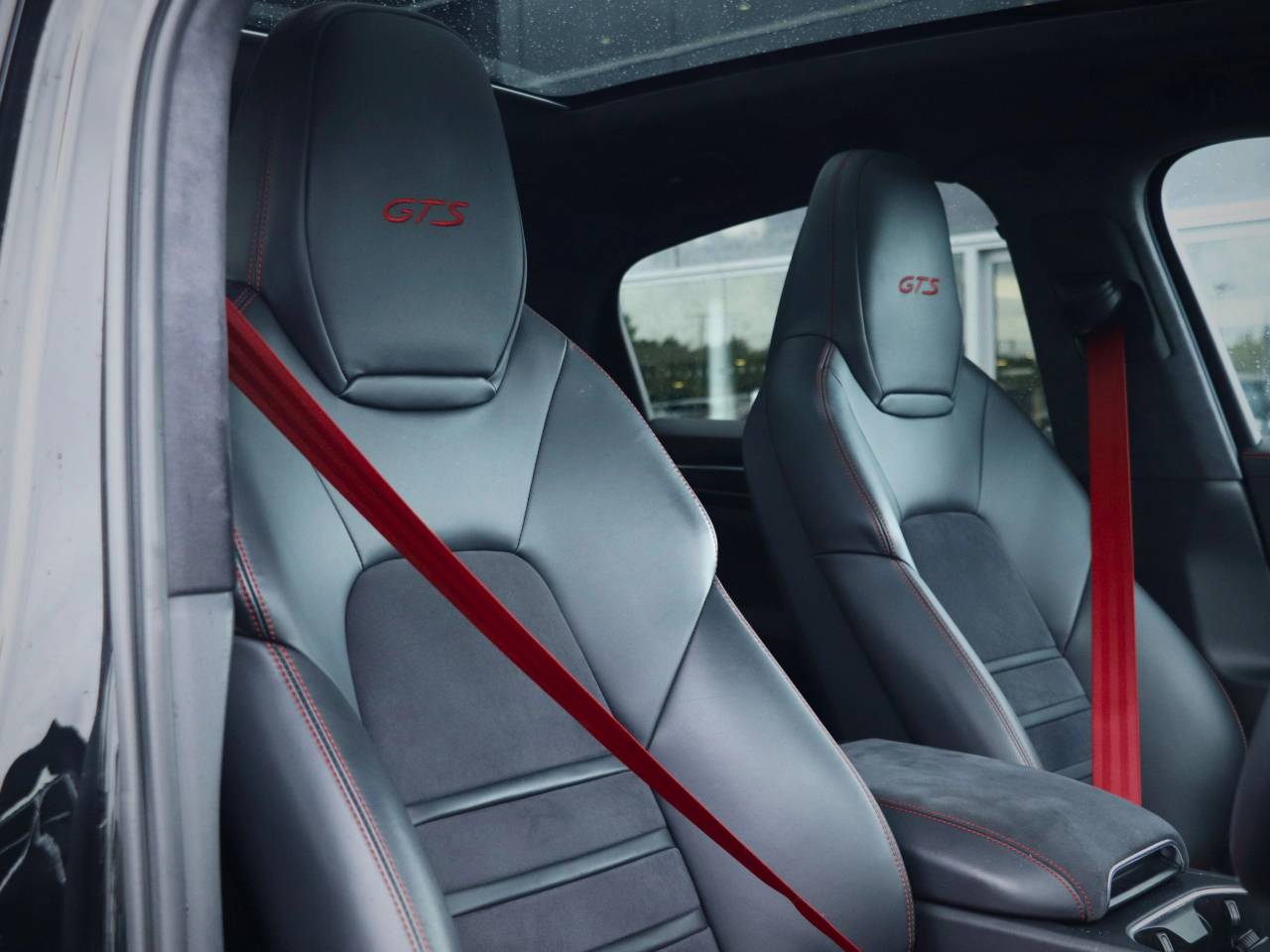 Cayenne GTS TIPTRONIC (8) image 05
