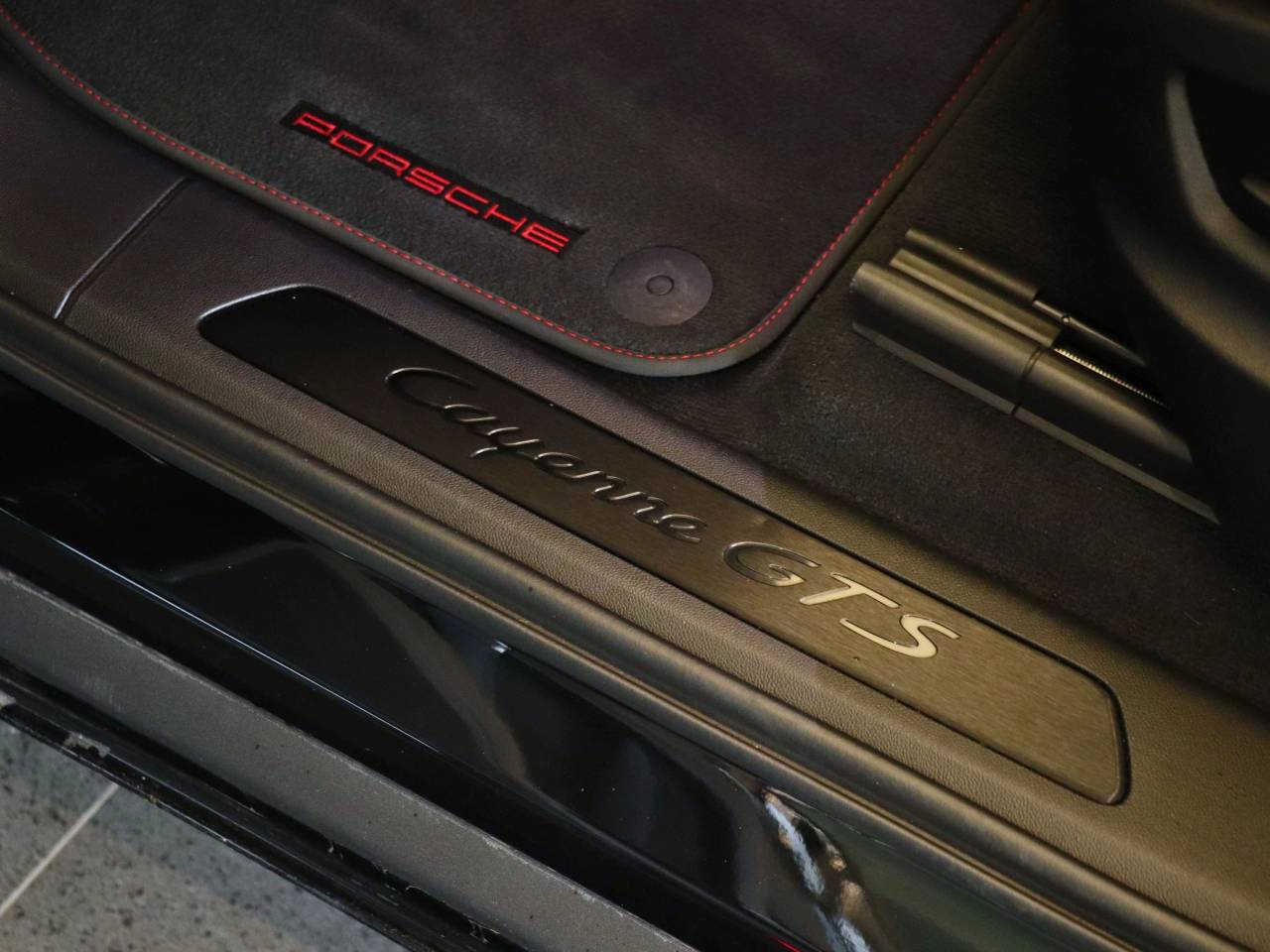 Cayenne GTS TIPTRONIC (8) image 46