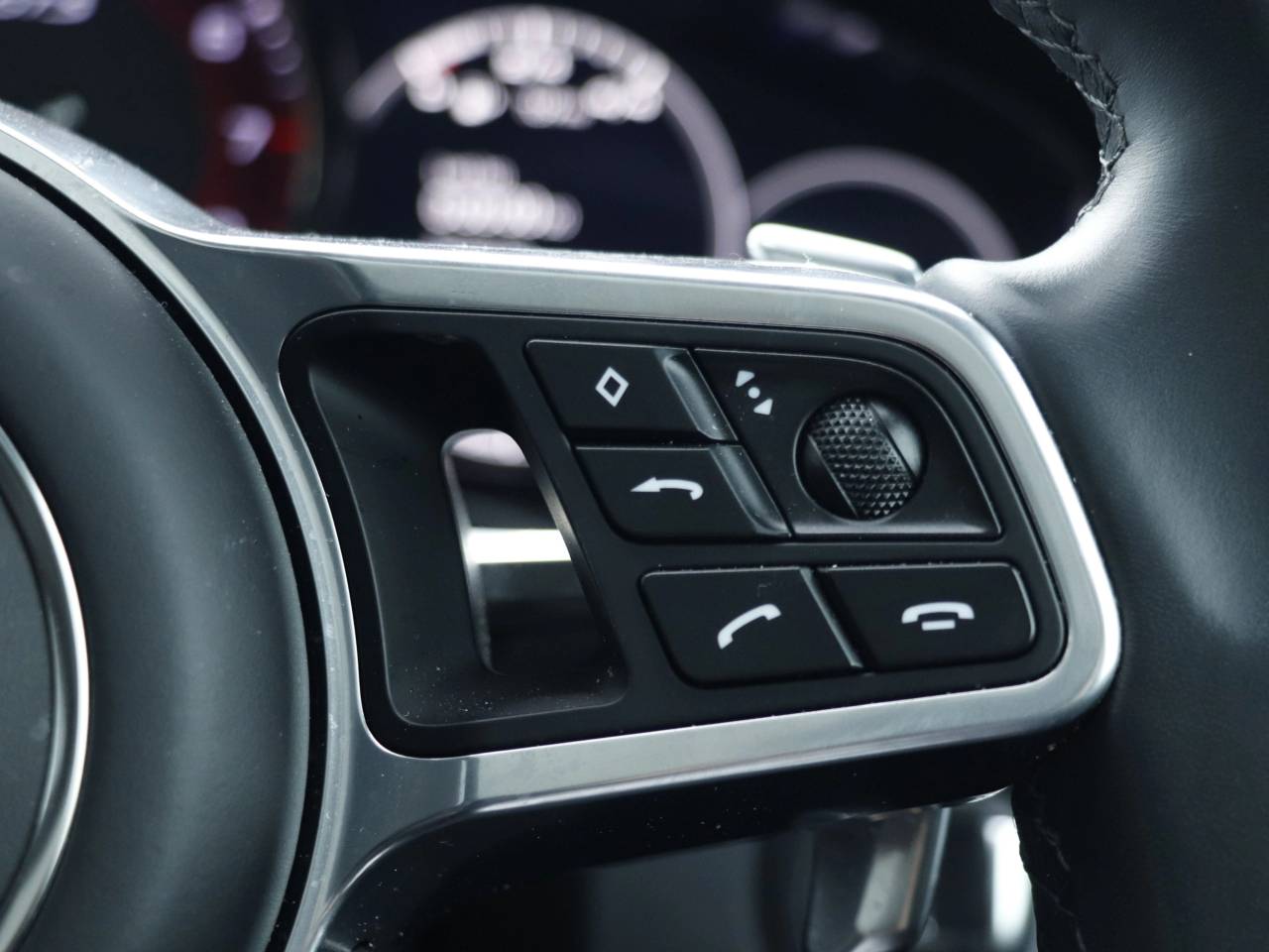 Cayenne GTS TIPTRONIC (8) image 27