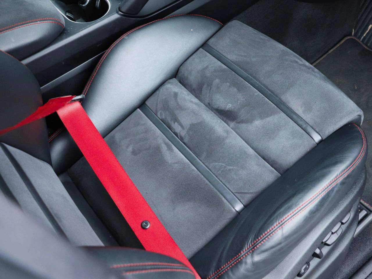 Cayenne GTS TIPTRONIC (8) image 39
