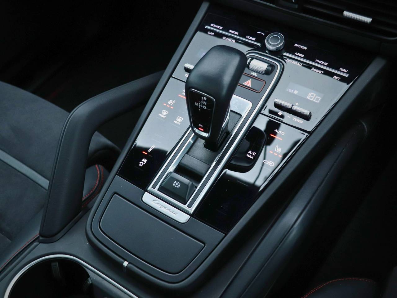 Cayenne GTS TIPTRONIC (8) image 22