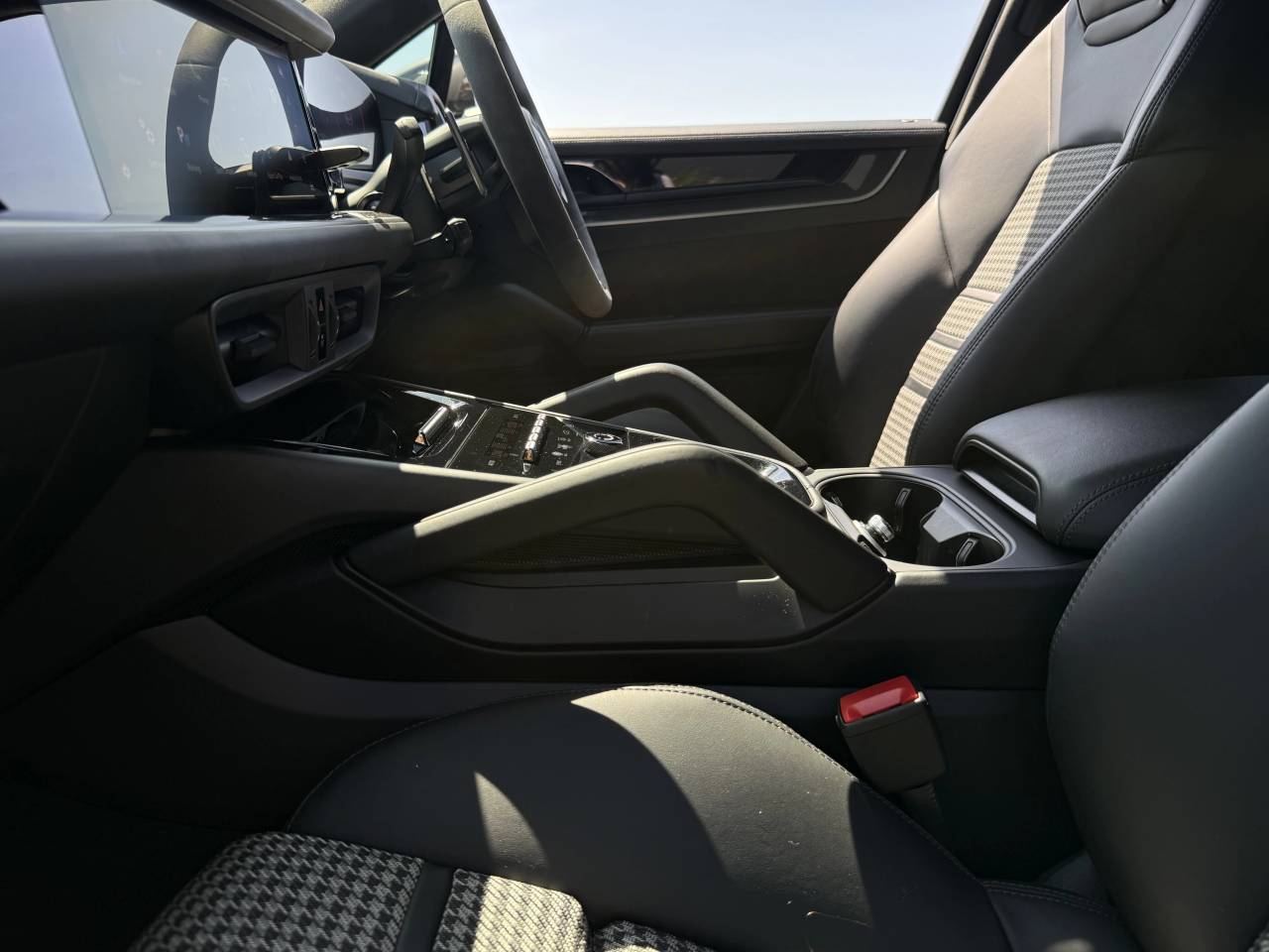 Cayenne V6 (88) image 39