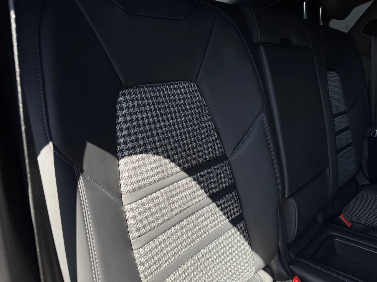 Cayenne V6 (88) image 24
