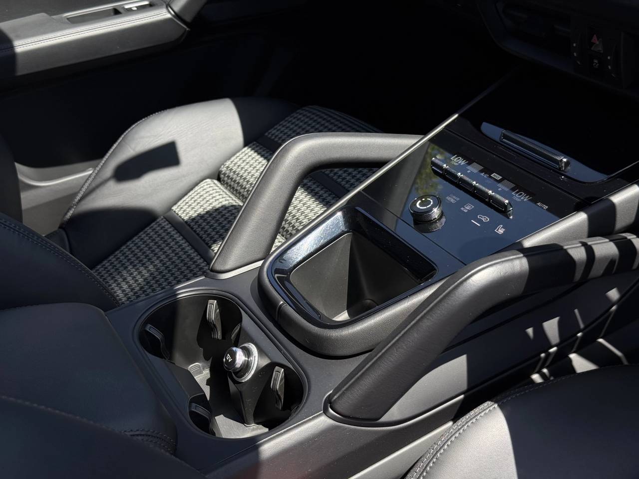 Cayenne V6 (88) image 36
