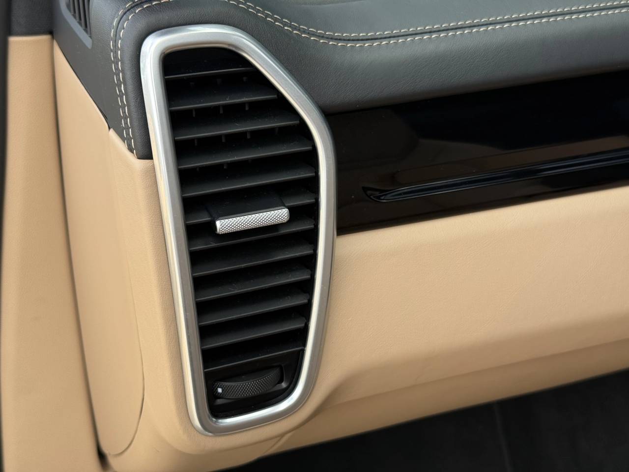 Cayenne V6 TIPTRONIC (83) image 41