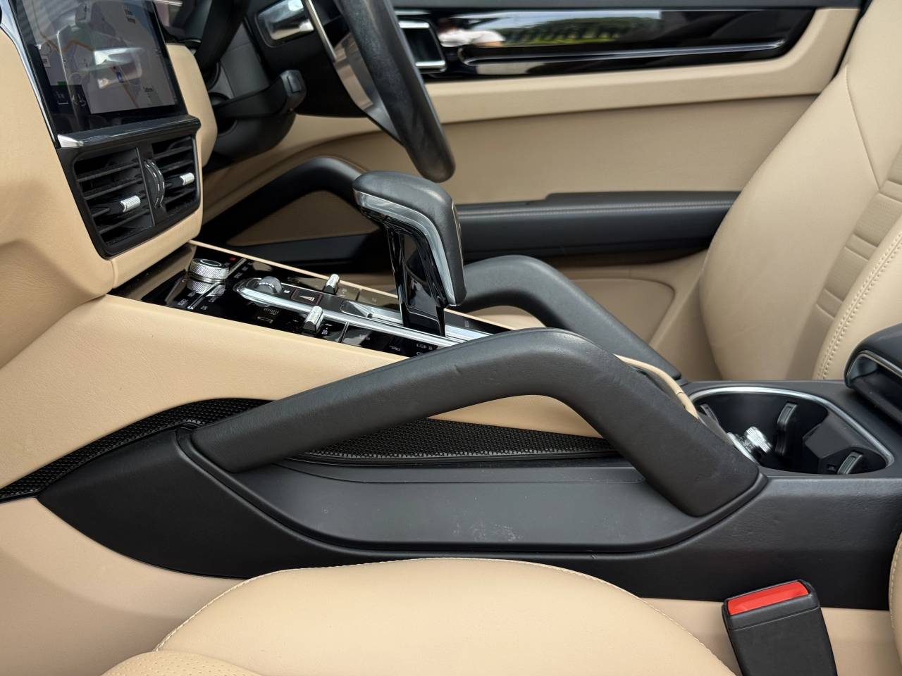 Cayenne V6 TIPTRONIC (83) image 42