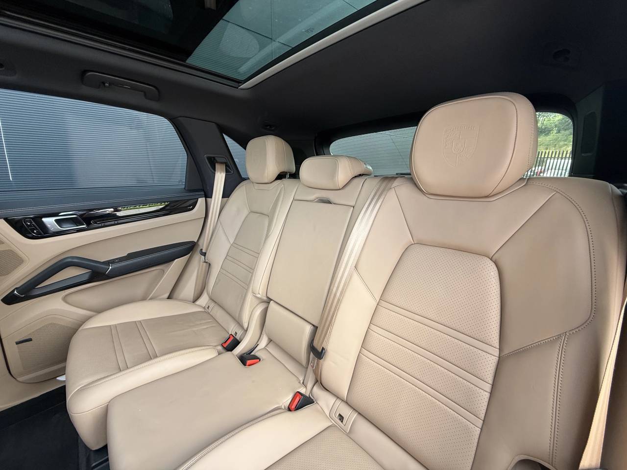 Cayenne V6 TIPTRONIC (83) image 19