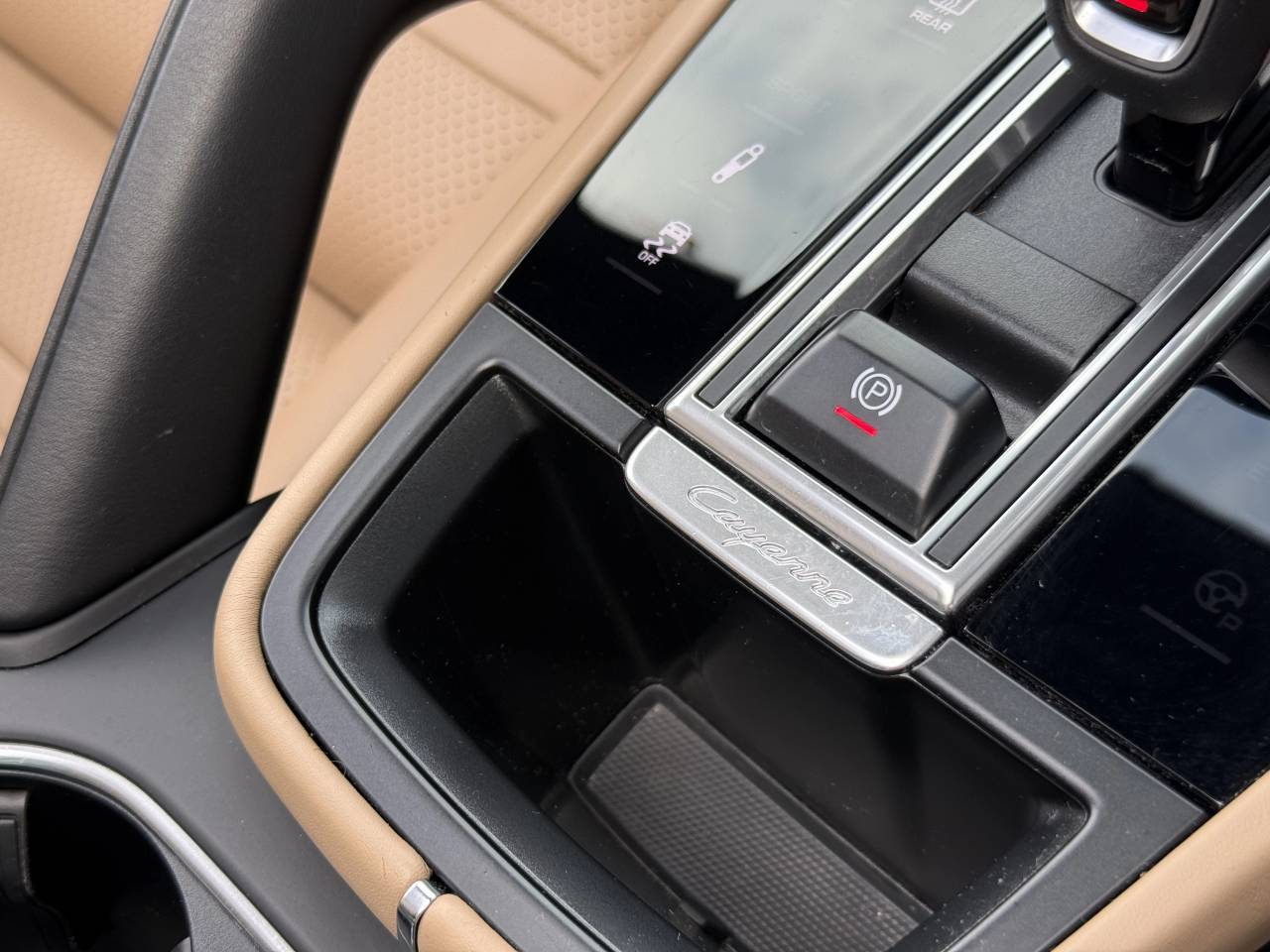Cayenne V6 TIPTRONIC (83) image 28