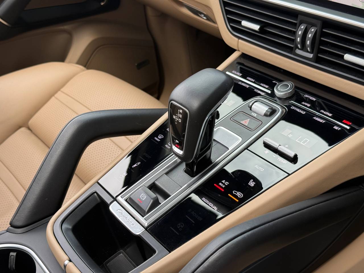 Cayenne V6 TIPTRONIC (83) image 23