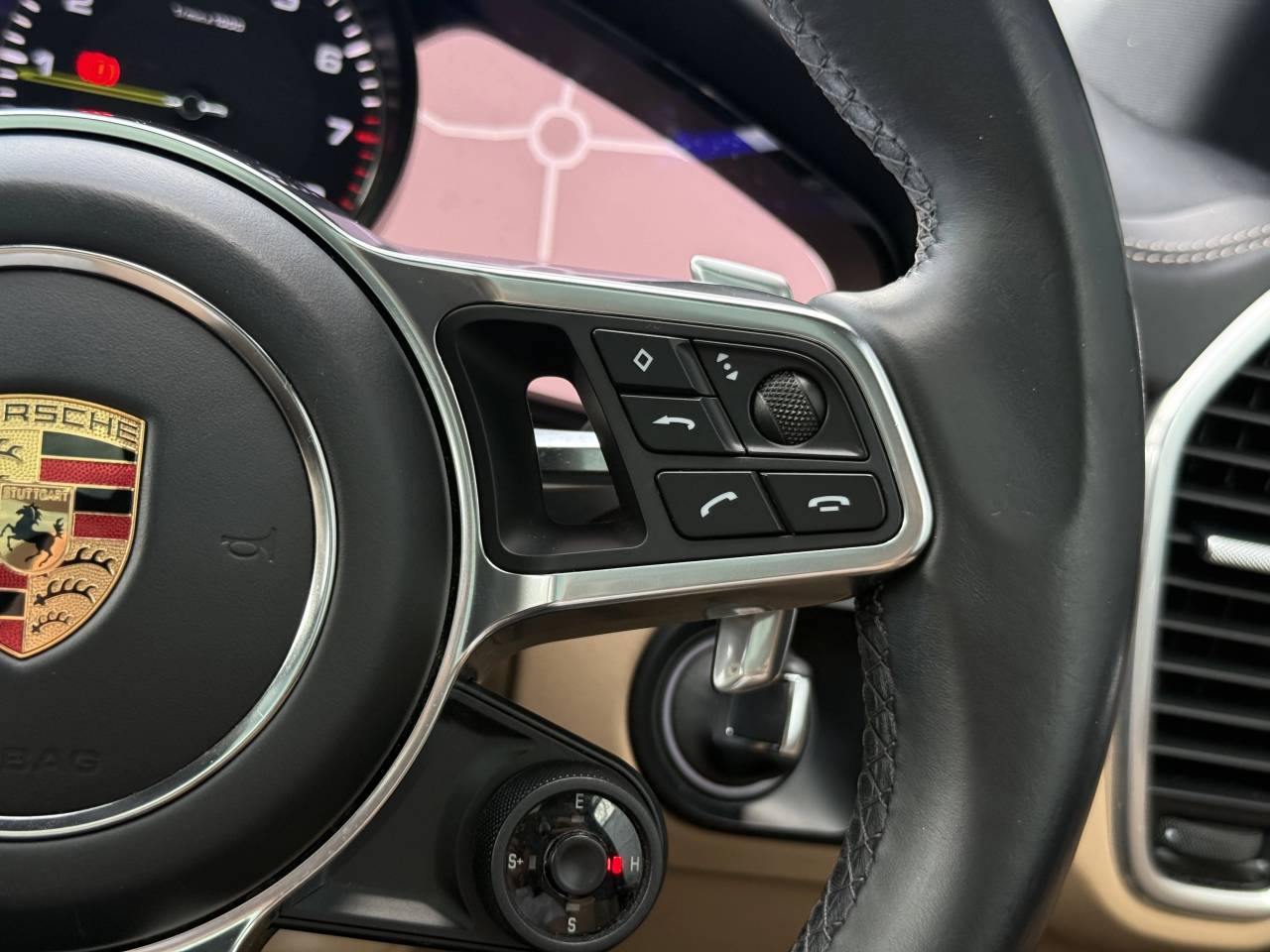 Cayenne V6 TIPTRONIC (83) image 33