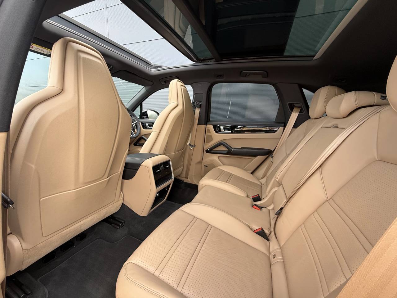 Cayenne V6 TIPTRONIC (83) image 21