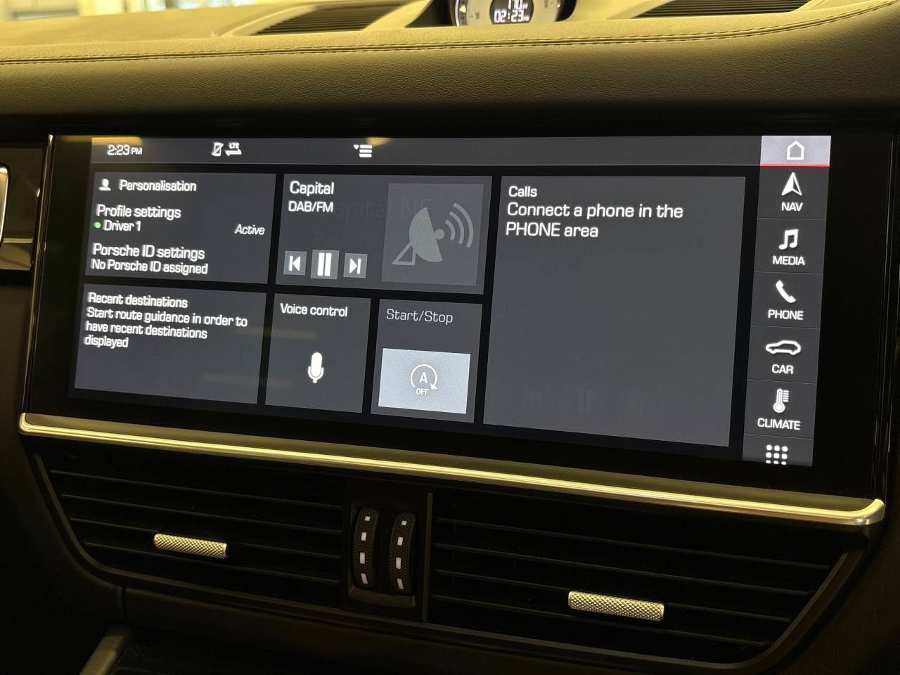 Cayenne V6 S TIPTRONIC (2) image 29