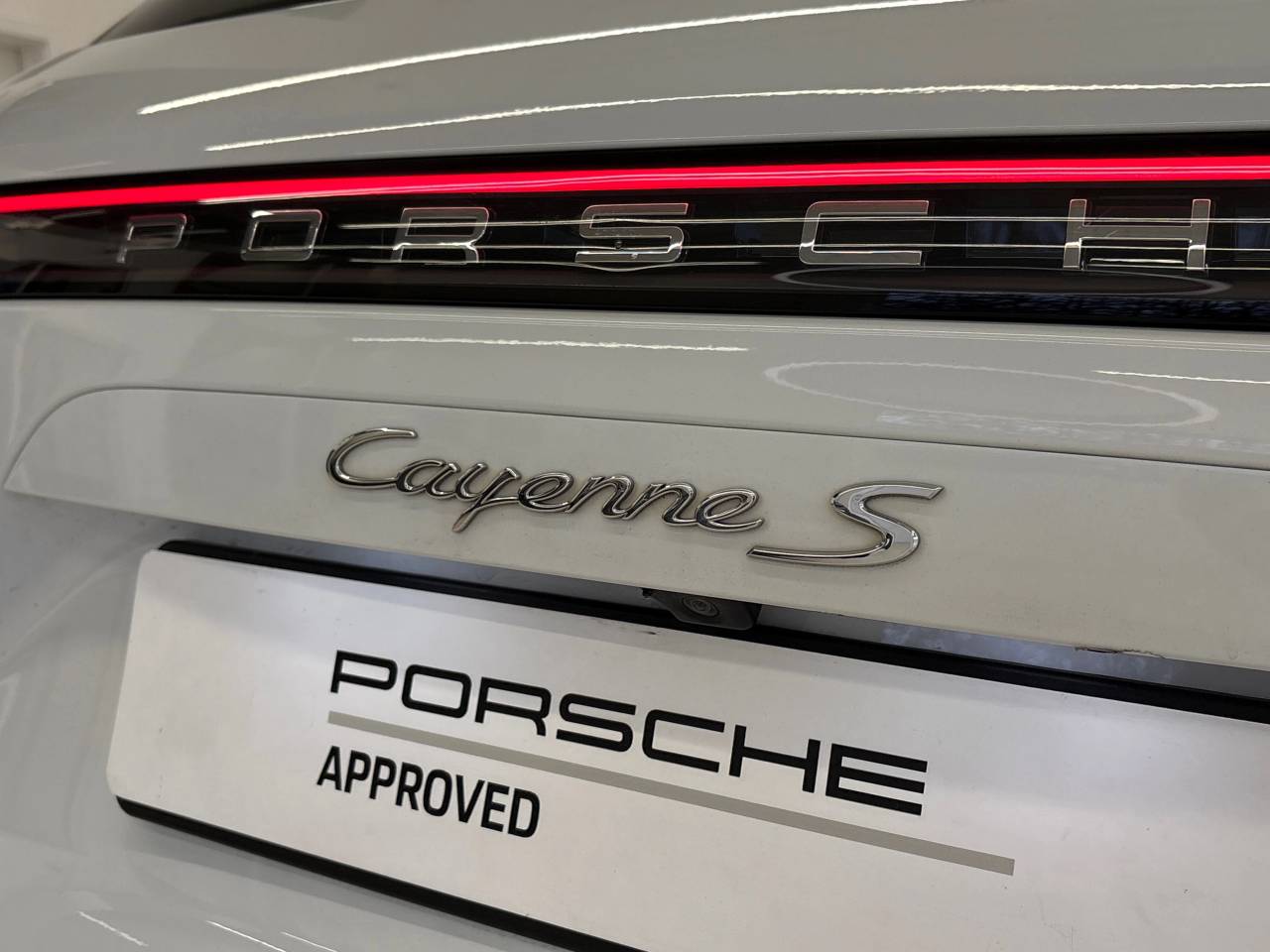 Cayenne V6 S TIPTRONIC (2) image 16
