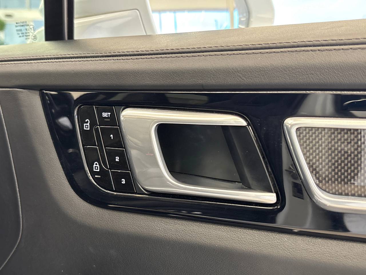 Cayenne V6 S TIPTRONIC (2) image 32