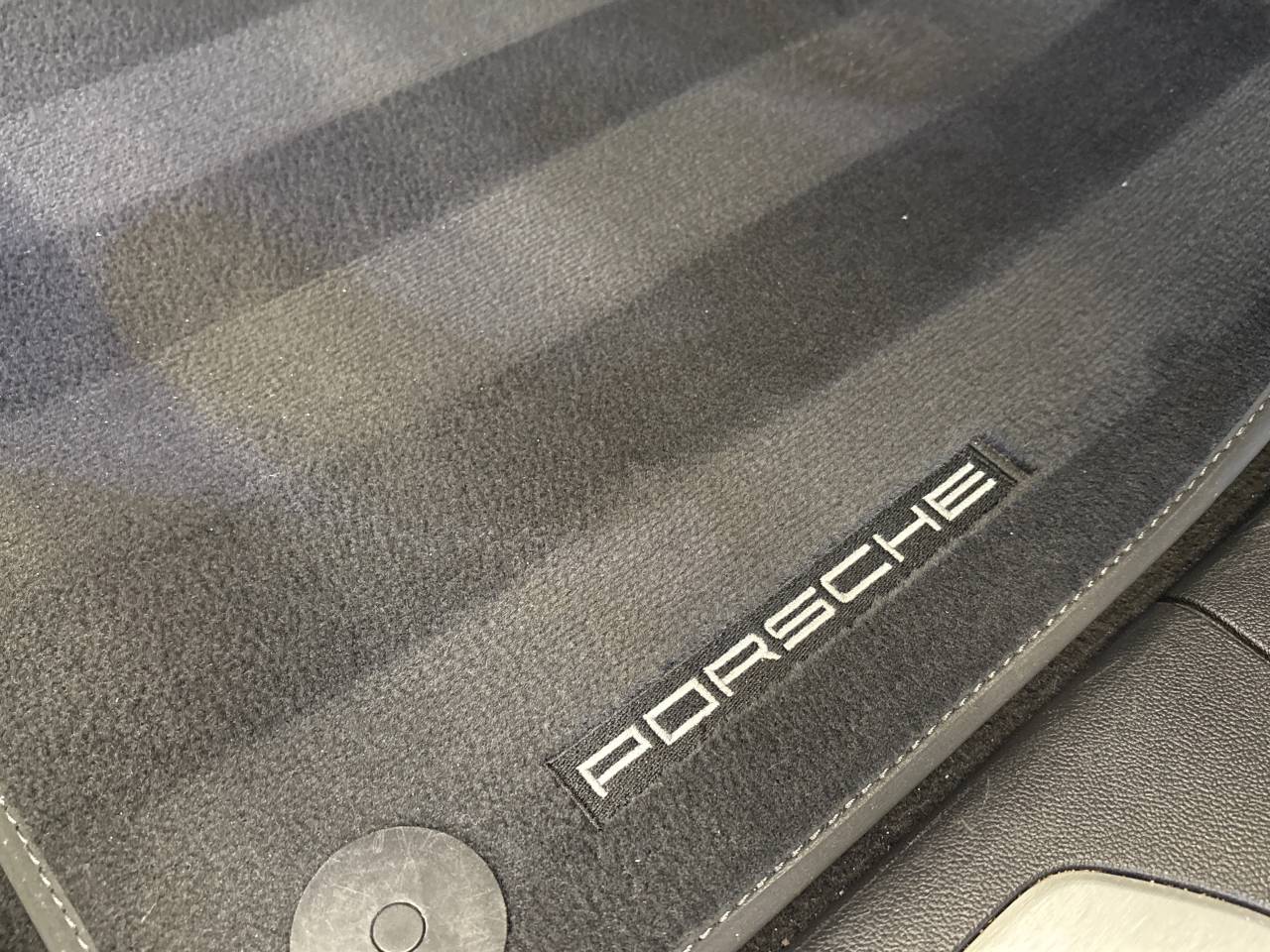 Cayenne V6 S TIPTRONIC (2) image 42