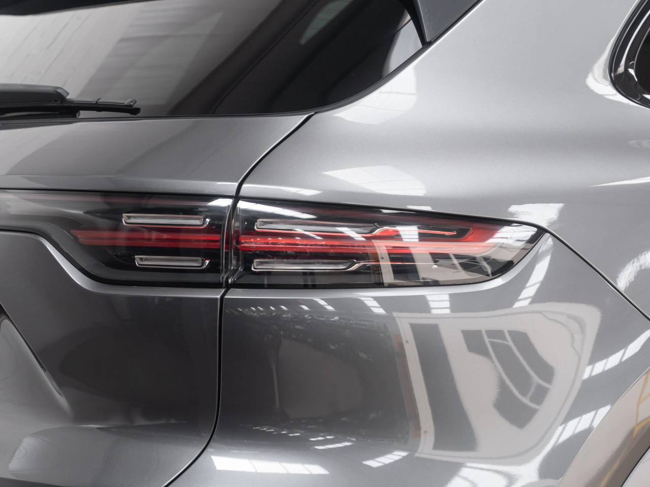 Cayenne V6 S TIPTRONIC (6) image 16