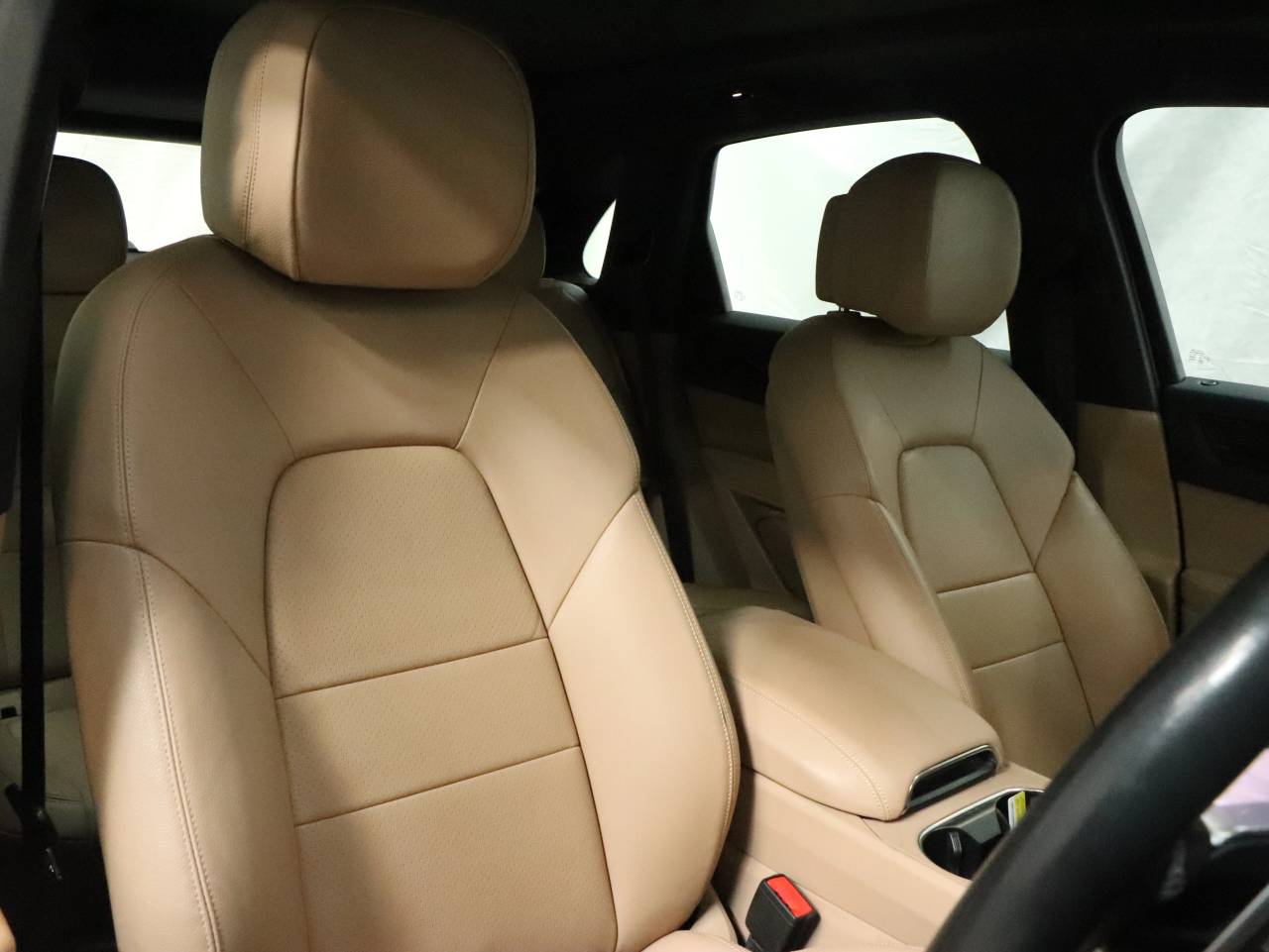 Cayenne V6 TIPTRONIC (71) image 18