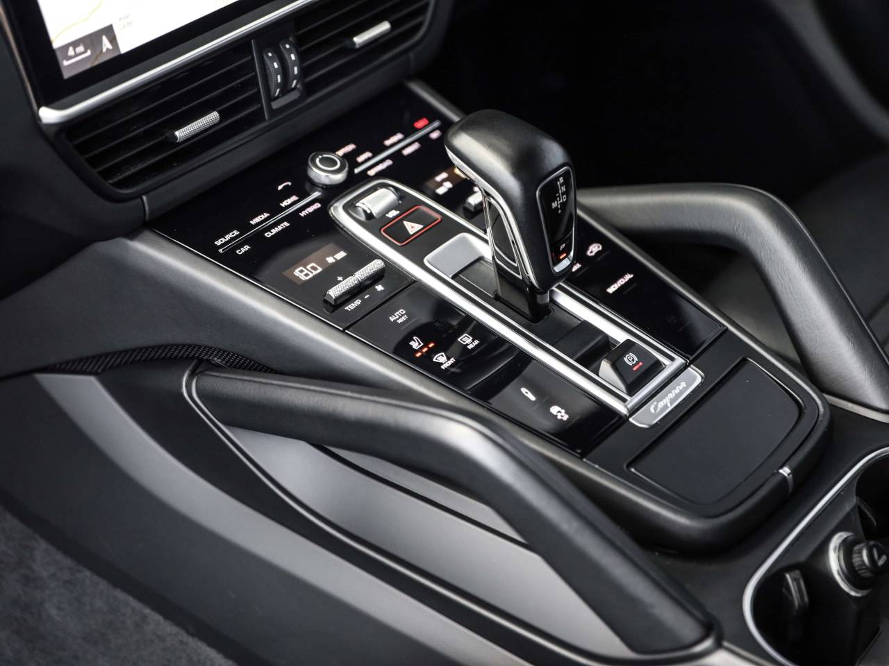 Cayenne V6 (23) image 30