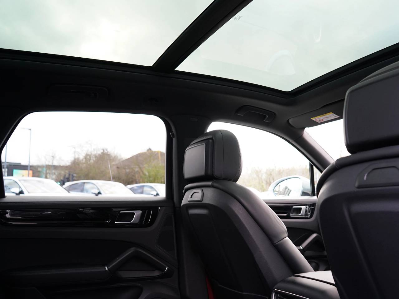 Cayenne V6 (32) image 51