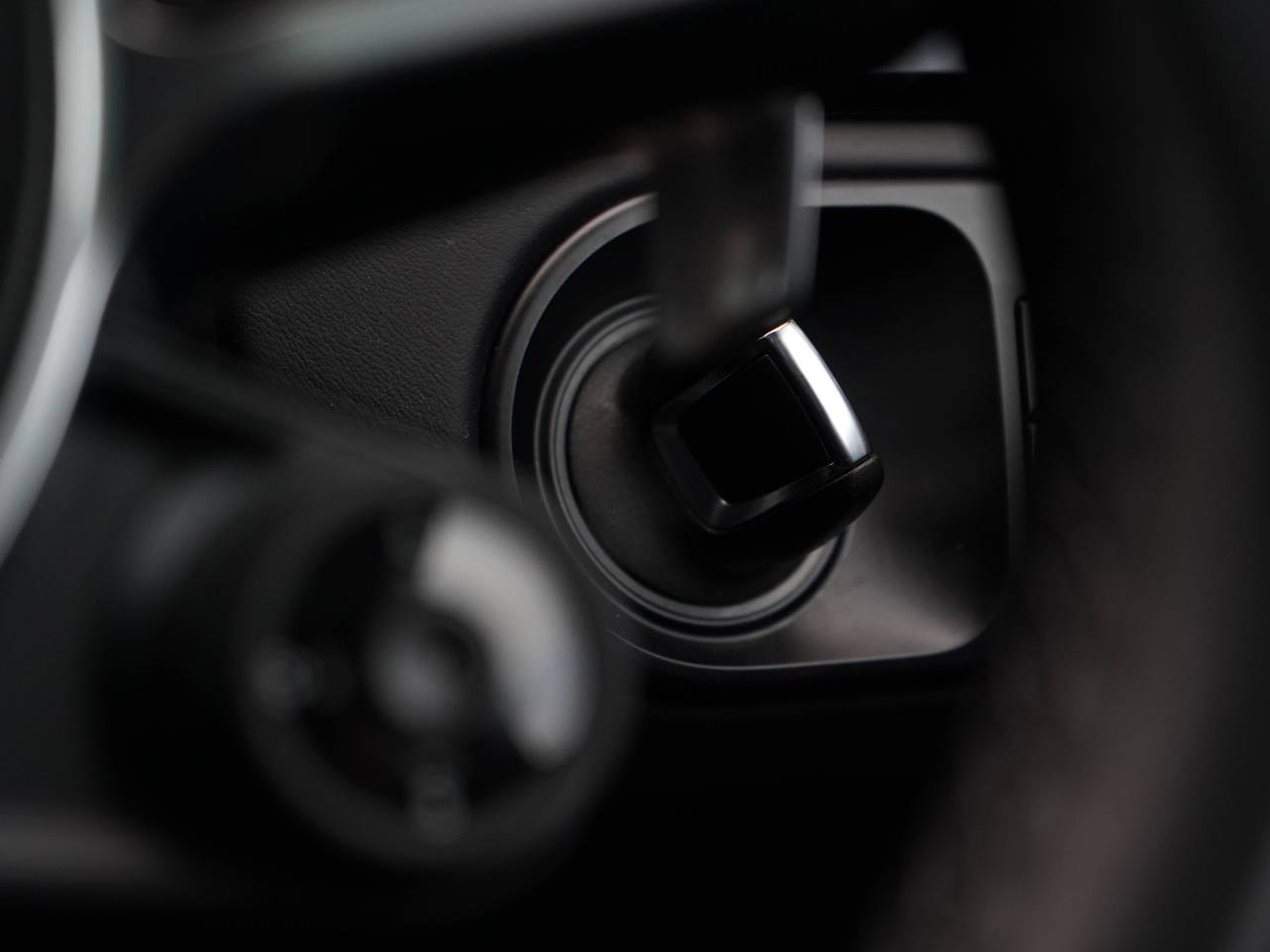 Cayenne V6 (32) image 34