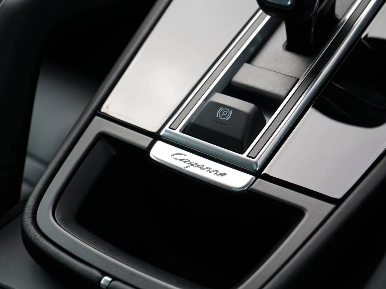 Cayenne V6 (32) image 40