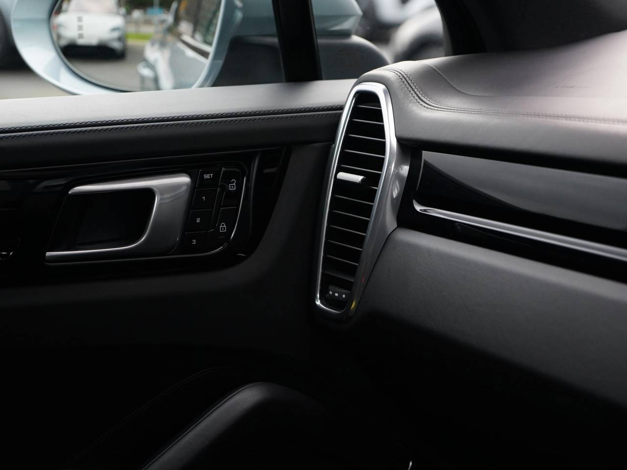 Cayenne V6 (32) image 41