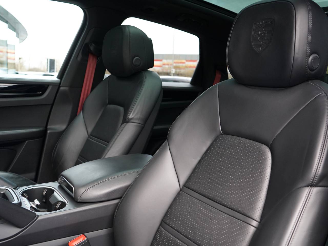 Cayenne V6 (32) image 48