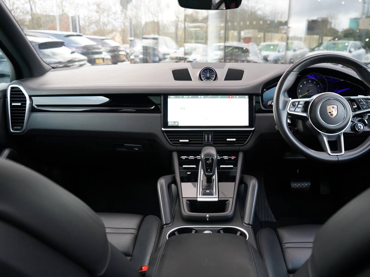 Cayenne V6 (32) image 49