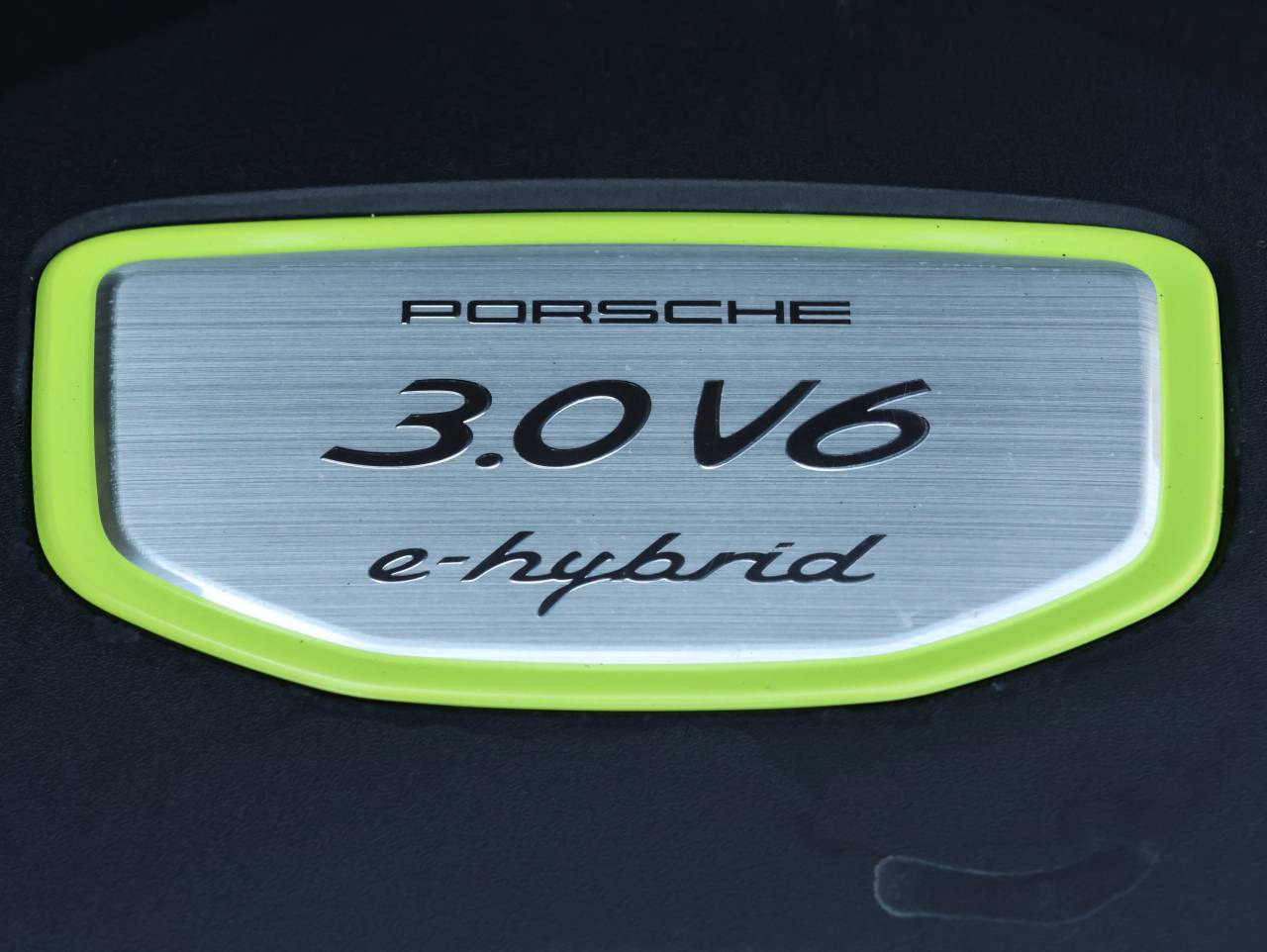 Cayenne V6 (101) image 33